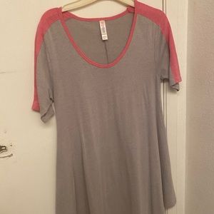 Lularoe perfect-t
